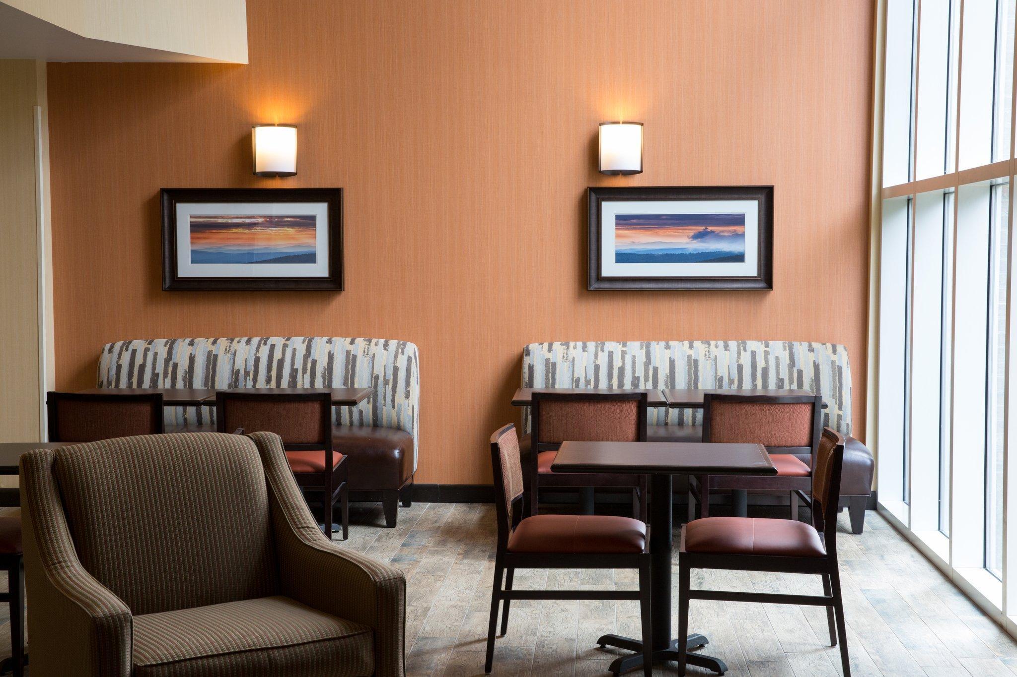 Holiday Inn Express Hotel & Suites Cherokee-Casino By Ihg Экстерьер фото