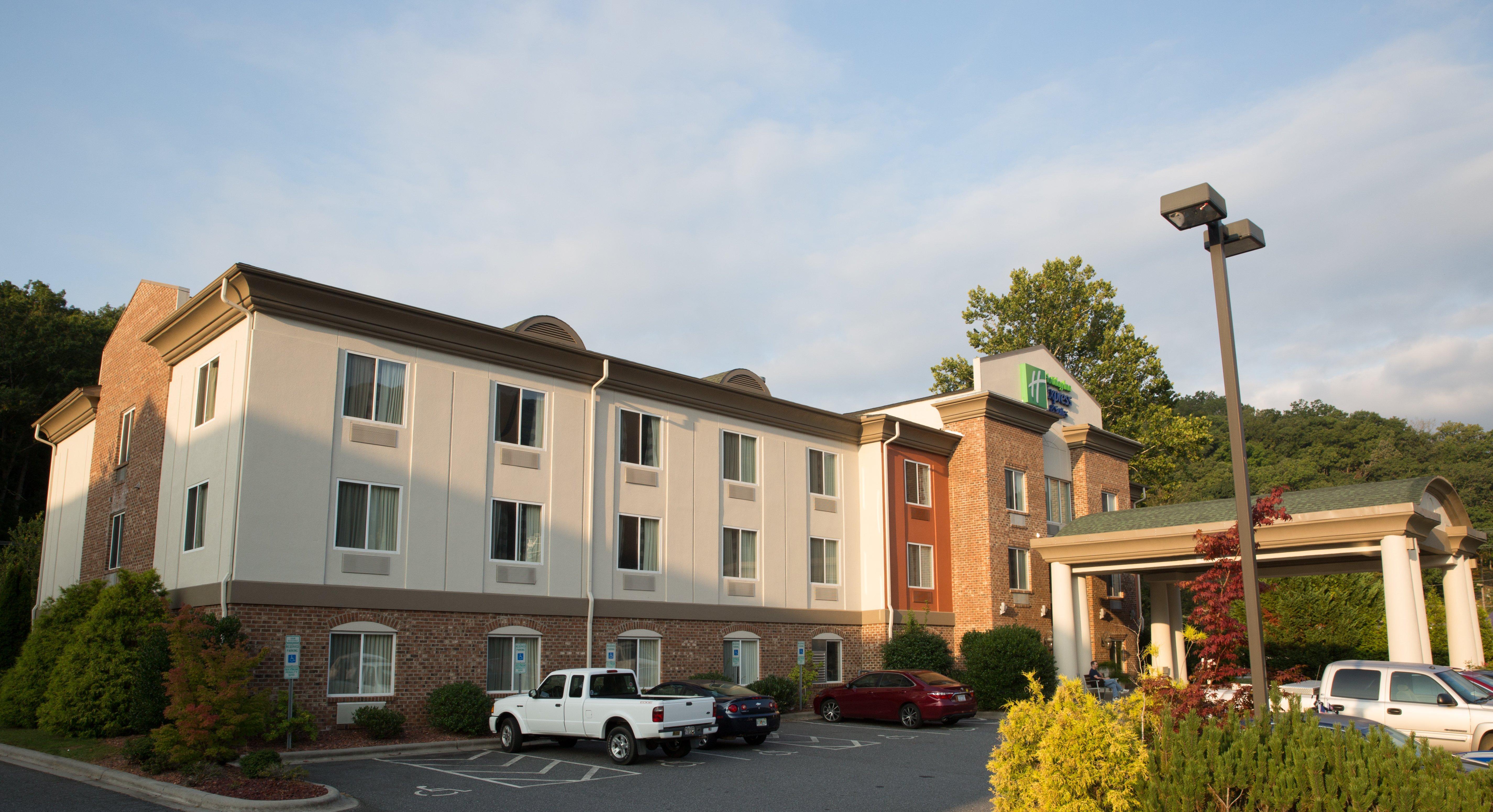 Holiday Inn Express Hotel & Suites Cherokee-Casino By Ihg Экстерьер фото