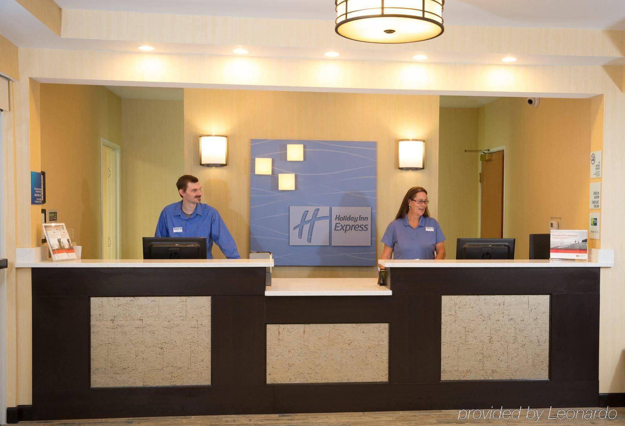 Holiday Inn Express Hotel & Suites Cherokee-Casino By Ihg Экстерьер фото